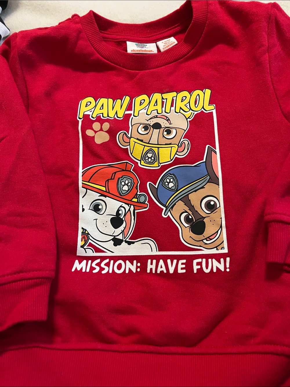 Boys Nickelodeon Paw Patrol Red Pullover sweatshirt size 2-3 years